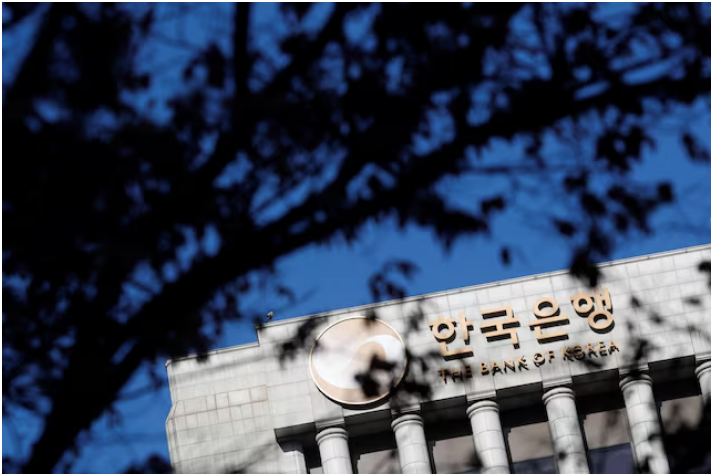 Korea Rates Debate Intensifies as Policymakers Consider Further Tightening
