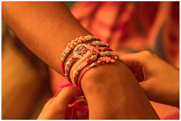Raksha Bandhan 2026: Know the Correct Rakhi Date and Auspicious Muhurat