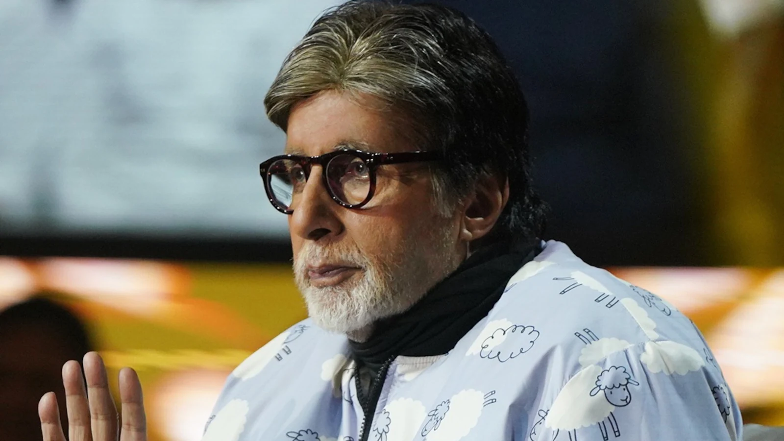Amitabh Bachchan Shuts Down Retirement Rumors: “I’m Not Going Anywhere”