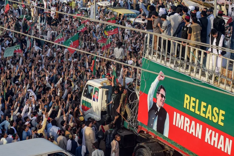 Pakistan Cracks Down on Imran Khan’s PTI: Hundreds Detained as Khyber Pakhtunkhwa Government Is Suspended