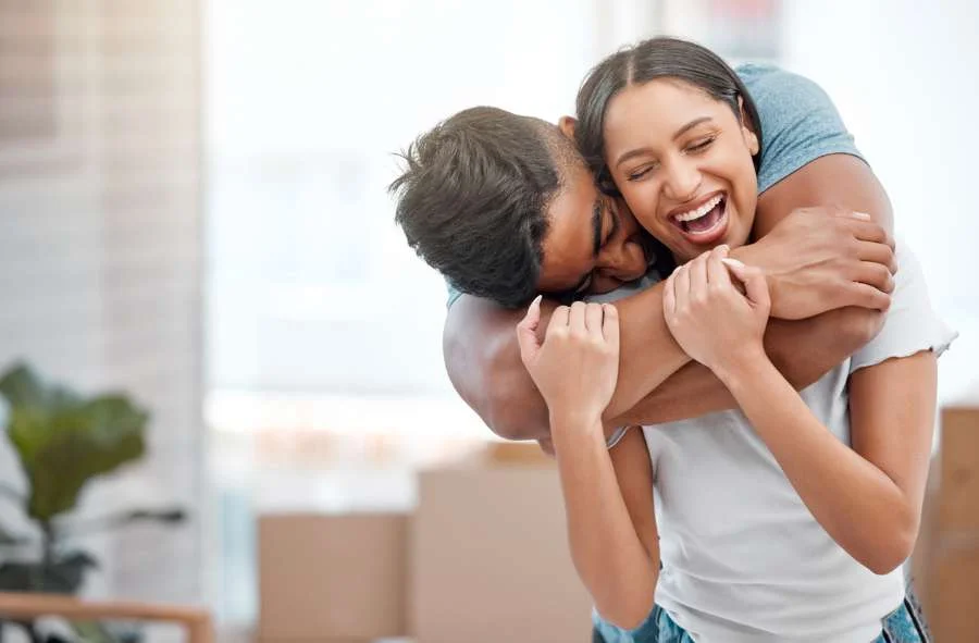 Emotional vs. Physical Intimacy: The Importance of Embracing Both
