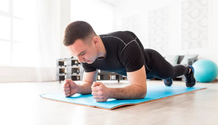 Do This 1-Minute Plank Daily to Strengthen Your Core and Transform Your Body