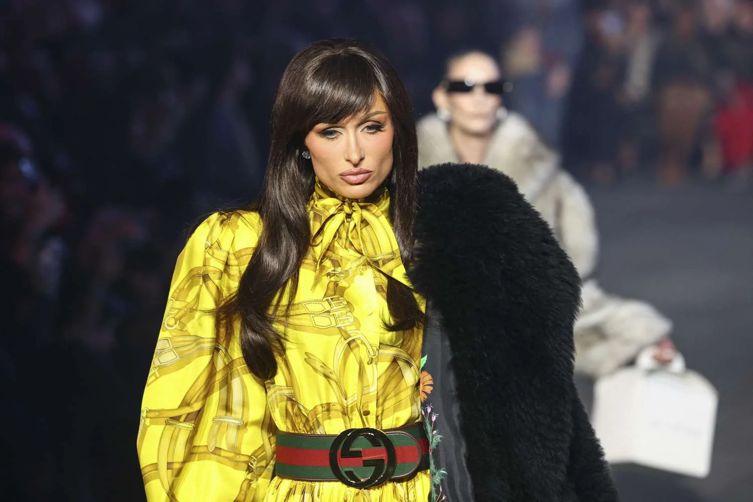 Paris Hilton Unveils Bold New Brunette Hair During Gucci’s Times Square Showcase