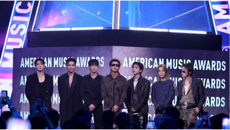 “BTS AMAs Victory Continues as Group Wins Artist of the Year Award”