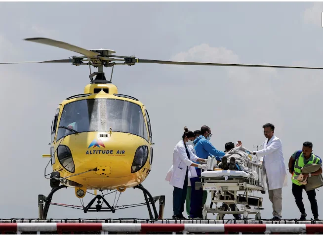 Everest Rescue Mission Saves Missing Sherpa Found Without Food or Oxygen