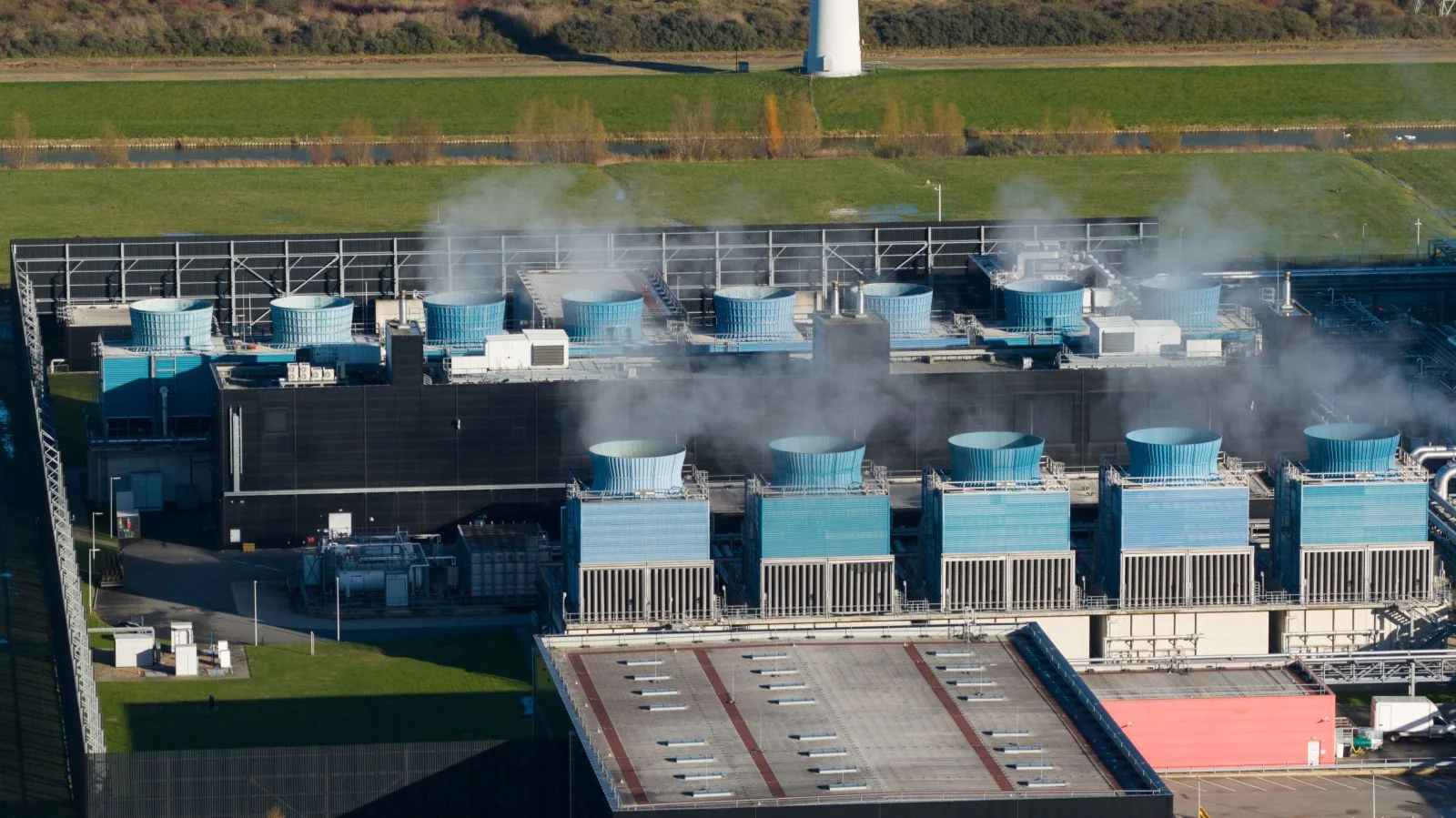 The Hidden Cost of AI: How Data Centers Are Fueling a Growing Water Crisis