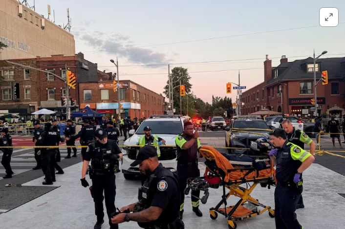 Toronto Shooting Leaves Two Dead, Five Injured as Police Investigate
