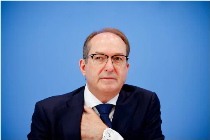 Germany Raises Security Status to High Threat Level, Interior Minister Says