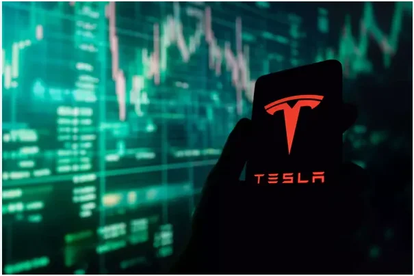 Tesla and Alphabet Rattle Investors as Earnings Season Begins